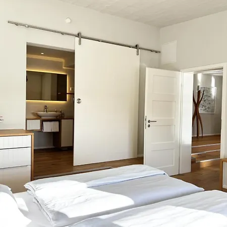 Pier 16 Im Pierspeicher